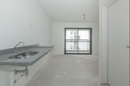 Cozinha de kitnet/studio para alugar com 1 quarto, 24m² em Vila Cordeiro, São Paulo