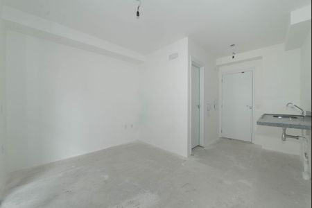 Quarto de kitnet/studio para alugar com 1 quarto, 24m² em Vila Cordeiro, São Paulo