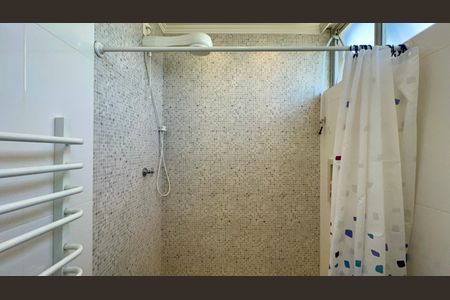 Apartamento à venda com 110m², 3 quartos e 1 vagaBanheiro da Suíte