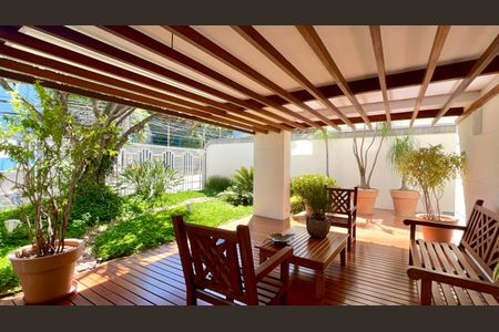 Apartamento à venda com 110m², 3 quartos e 1 vagaÁrea comum