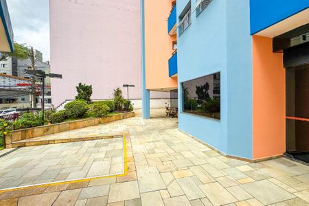 Apartamento à venda com 44m², 1 quarto e 1 vaga Apartamento à venda com 44m², 1 quarto e 1 vagaEntrada