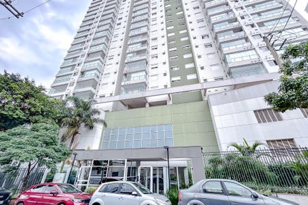 Apartamento à venda com 68m², 2 quartos e 1 vagaFachada e portaria