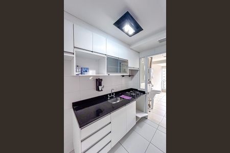 Apartamento à venda com 68m², 2 quartos e 1 vagaCozinha