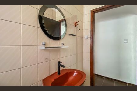 Casa para alugar com 140m², 3 quartos e 1 vaga Casa para alugar com 140m², 3 quartos e 1 vagaBanheiro