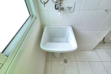 Apartamento para alugar com 60m², 2 quartos e 1 vagaÁrea de Serviço