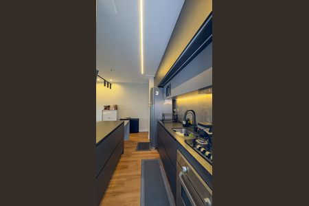 Apartamento para alugar com 75m², 2 quartos e 2 vagas Apartamento para alugar com 75m², 2 quartos e 2 vagasCozinha e Área de Serviço