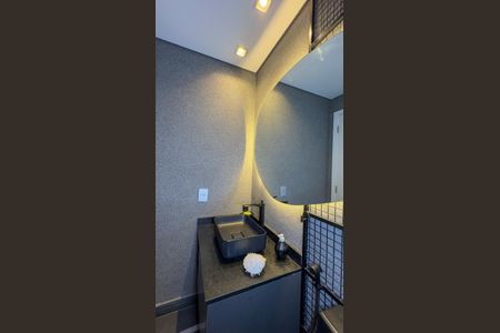 Apartamento para alugar com 75m², 2 quartos e 2 vagas Apartamento para alugar com 75m², 2 quartos e 2 vagasBanheiro