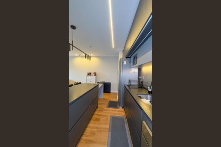 Apartamento para alugar com 75m², 2 quartos e 2 vagas Apartamento para alugar com 75m², 2 quartos e 2 vagasCozinha e Área de Serviço