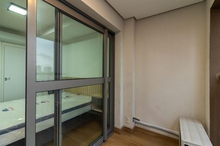 Apartamento à venda com 28m², 1 quarto e sem vaga Apartamento à venda com 28m², 1 quarto e sem vagaVaranda