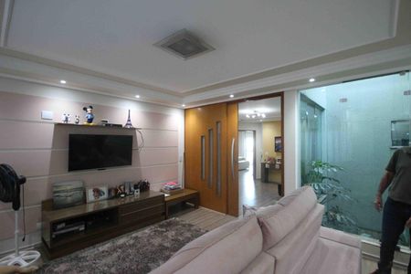 Casa para alugar com 450m², 3 quartos e 3 vagas Casa para alugar com 450m², 3 quartos e 3 vagasSala 02