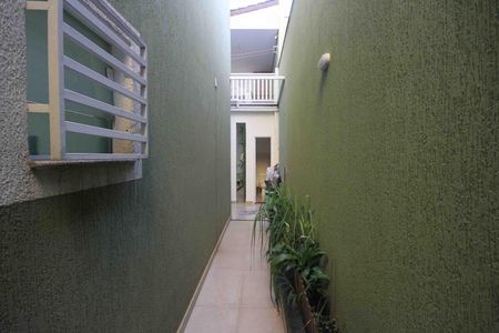 Casa para alugar com 450m², 3 quartos e 3 vagas Casa para alugar com 450m², 3 quartos e 3 vagasCorredor externo