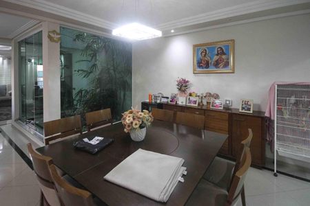 Casa para alugar com 450m², 3 quartos e 3 vagas Casa para alugar com 450m², 3 quartos e 3 vagasSala de Jantar