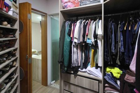 Casa para alugar com 450m², 3 quartos e 3 vagas Casa para alugar com 450m², 3 quartos e 3 vagasCloset