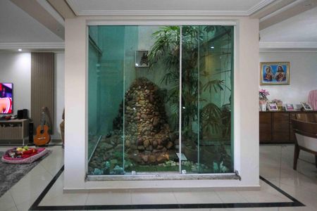 Casa para alugar com 450m², 3 quartos e 3 vagas Casa para alugar com 450m², 3 quartos e 3 vagasJardim de inverno