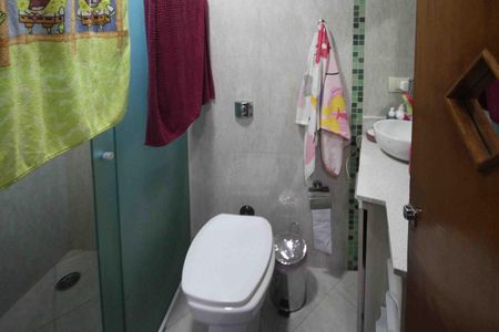 Casa para alugar com 450m², 3 quartos e 3 vagas Casa para alugar com 450m², 3 quartos e 3 vagasBanheiro da Suite 3