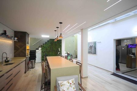 Casa para alugar com 450m², 3 quartos e 3 vagas Casa para alugar com 450m², 3 quartos e 3 vagasEspaço Gourmet