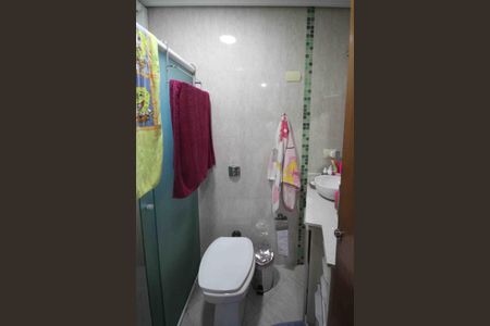 Casa para alugar com 450m², 3 quartos e 3 vagas Casa para alugar com 450m², 3 quartos e 3 vagasBanheiro da Suite 3