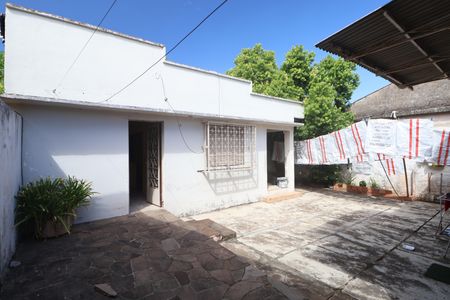 Casa à venda com 150m², 5 quartos e sem vagaÁrea externa