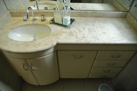 Apartamento à venda com 67m², 3 quartos e 1 vagaBanheiro 