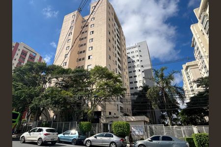 Apartamento à venda com 67m², 3 quartos e 1 vagaFachada e Portaria 