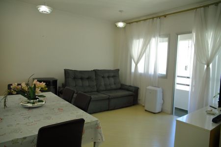 Apartamento à venda com 67m², 3 quartos e 1 vagaSala