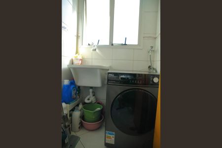 Apartamento à venda com 67m², 3 quartos e 1 vagaÁrea de Serviço