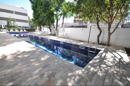 Apartamento à venda com 49m², 2 quartos e 1 vagaÁrea comum - Piscina
