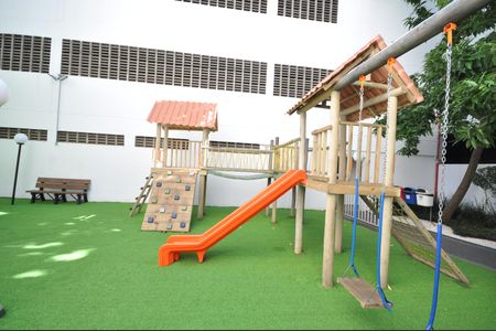 Apartamento à venda com 49m², 2 quartos e 1 vagaÁrea comum - Playground