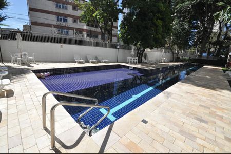 Apartamento à venda com 49m², 2 quartos e 1 vagaÁrea comum - Piscina