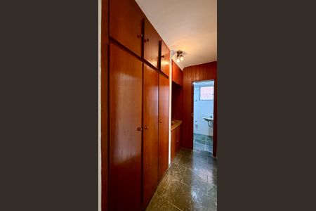 Armário  de apartamento à venda com 2 quartos, 47m² em Jardim Jucara, São Paulo