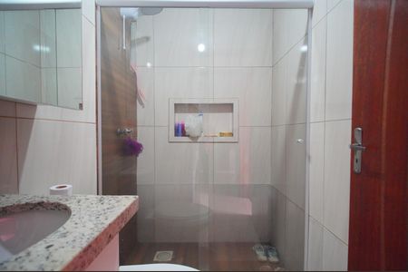 Casa para alugar com 98m², 2 quartos e 1 vagaBanheiro 2