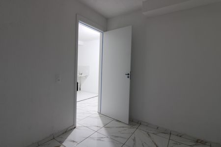 Quarto 1 de apartamento para alugar com 2 quartos, 34m² em Vila Silvia, São Paulo