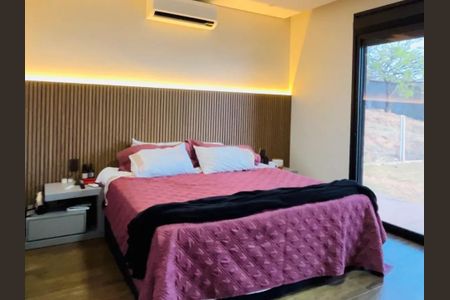 Quarto de casa de condomínio para alugar com 4 quartos, 1000m² em Mirante do Fidalgo, Lagoa Santa