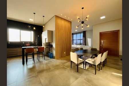 Sala de casa de condomínio para alugar com 4 quartos, 1000m² em Mirante do Fidalgo, Lagoa Santa