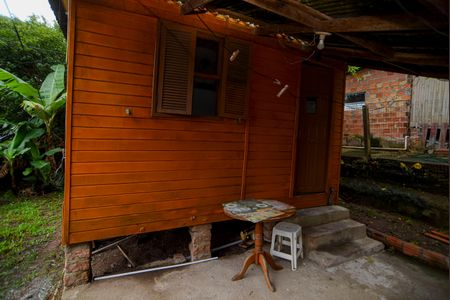 Casa para alugar com 2147483650m², 1 quarto e sem vaga Casa para alugar com 2147483650m², 1 quarto e sem vagaVaranda