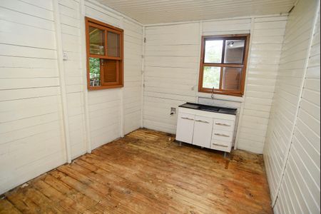 Cozinha de casa para alugar com 1 quarto, 2147483647m² em Santa Cecília, Viamão