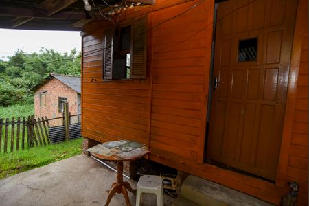 Casa para alugar com 2147483650m², 1 quarto e sem vaga Casa para alugar com 2147483650m², 1 quarto e sem vagaVaranda