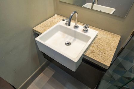 Apartamento para alugar com 73m², 2 quartos e 1 vaga Apartamento para alugar com 73m², 2 quartos e 1 vagaBanheiro