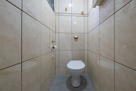 Apartamento para alugar com 73m², 2 quartos e 1 vaga Apartamento para alugar com 73m², 2 quartos e 1 vagaÁrea de Serviço - Banheiro