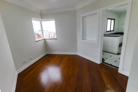 Apartamento para alugar com 213m², 3 quartos e 3 vagas Apartamento para alugar com 213m², 3 quartos e 3 vagasSala 3