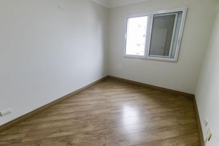 Apartamento para alugar com 213m², 3 quartos e 3 vagas Apartamento para alugar com 213m², 3 quartos e 3 vagasQuarto