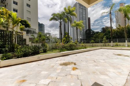 Apartamento para alugar com 213m², 3 quartos e 3 vagas Apartamento para alugar com 213m², 3 quartos e 3 vagasÁrea comum