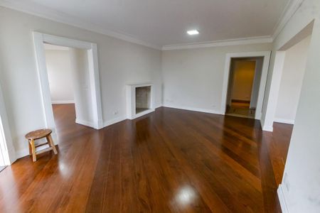 Apartamento para alugar com 213m², 3 quartos e 3 vagas Apartamento para alugar com 213m², 3 quartos e 3 vagasSala 1