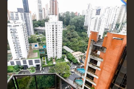 Apartamento para alugar com 213m², 3 quartos e 3 vagas Apartamento para alugar com 213m², 3 quartos e 3 vagasVista da Varanda