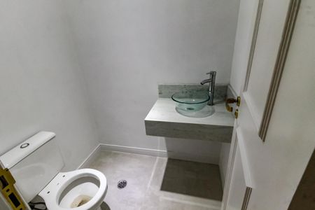 Apartamento para alugar com 213m², 3 quartos e 3 vagas Apartamento para alugar com 213m², 3 quartos e 3 vagasLavabo