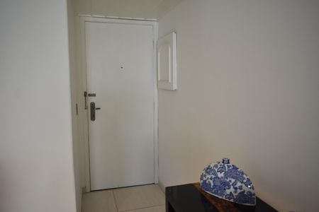 Apartamento para alugar com 80m², 2 quartos e 1 vagaSala