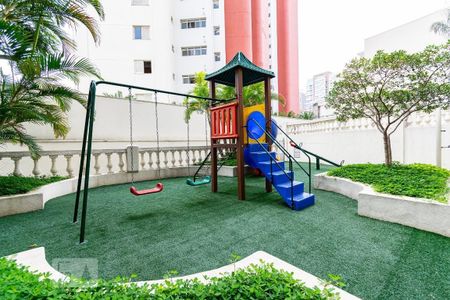 Apartamento para alugar com 80m², 2 quartos e 1 vagaÁrea comum - Playground