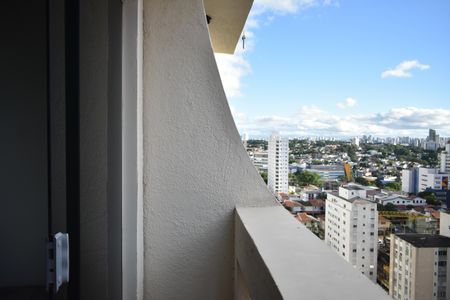 Apartamento para alugar com 80m², 2 quartos e 1 vagaSacada