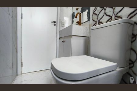Apartamento para alugar com 40m², 2 quartos e sem vaga Apartamento para alugar com 40m², 2 quartos e sem vagaBanheiro