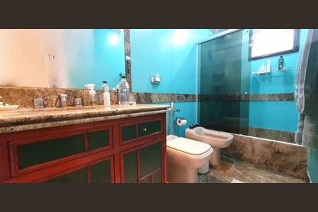 Apartamento para alugar com 272m², 4 quartos e 4 vagasBanheiro